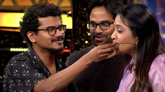 ఈటీవీ టాప్ టీఆర్పీ రేటింగ్ షో టైమ్ మారిపోయింది.. ఇక నుంచి ఆదివారం ఈటీవీ టాప్ టీఆర్పీ రేటింగ్ షో టైమ్ మారిపోయింది.. ఇక నుంచి ఆదివారం