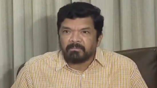 సినీనటుడు పోసానికి మరో షాక్, ఈ నెల 20 వరకు రిమాండ్ సినీనటుడు పోసానికి మరో షాక్, ఈ నెల 20 వరకు రిమాండ్
