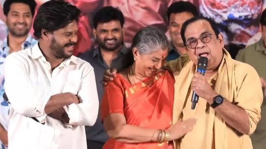15 రోజులుగా ఏకాకిగా తిరిగాడు.. 4 మెతుకులు తిని బతుకుతానన్నాడు.. ఇది పవిత్రమైనది.. బ్రహ్మానందం కామెంట్స్
15 రోజులుగా ఏకాకిగా తిరిగాడు.. 4 మెతుకులు తిని బతుకుతానన్నాడు.. ఇది పవిత్రమైనది.. బ్రహ్మానందం కామెంట్స్