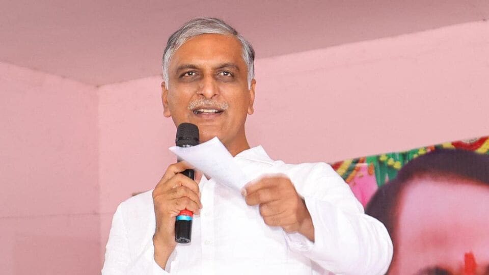 ‘ఏపీ జల దోపిడీపై ఎందుకు మాట్లాడటం లేదు..?’ – రేవంత్ సర్కార్ కు హరీశ్ రావ్ ప్రశ్నలు